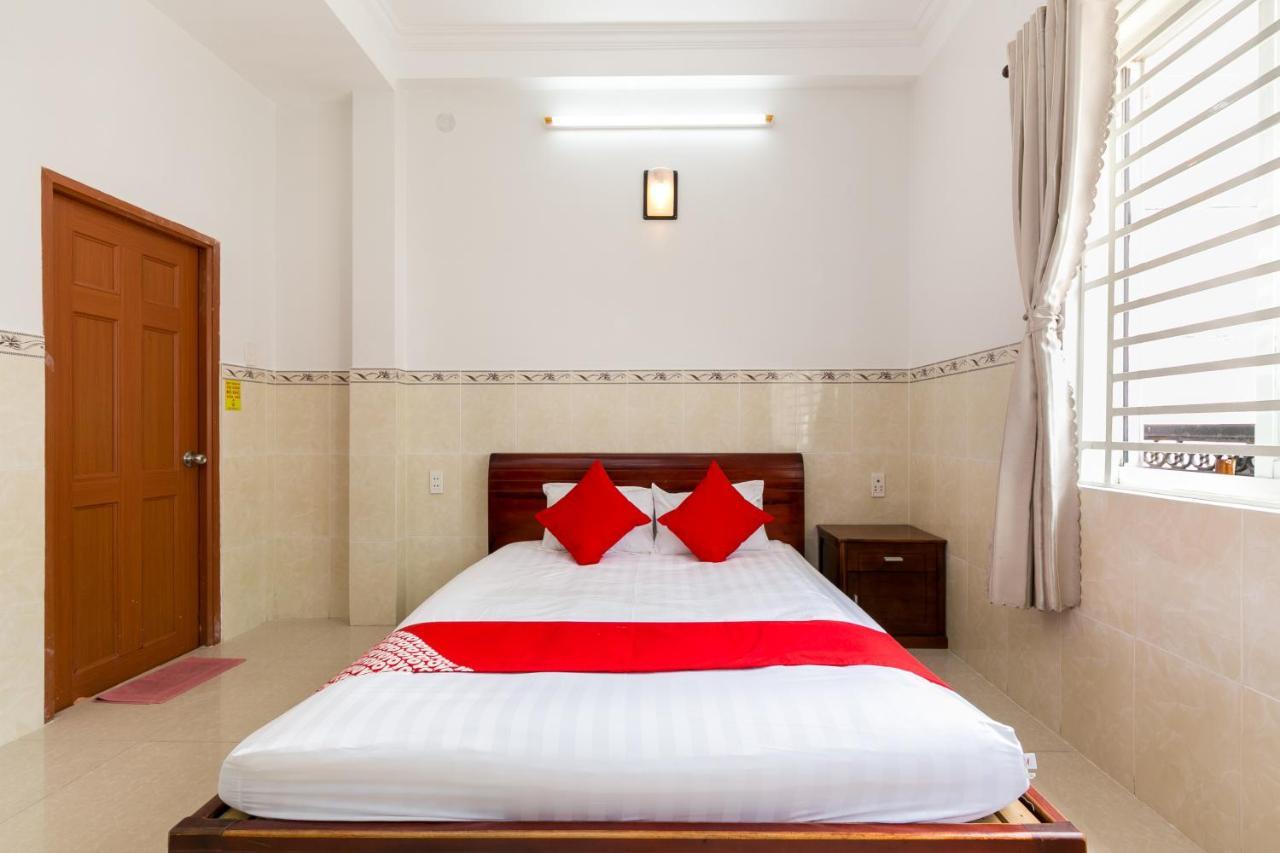 Oyo 372 Vy Ha Hotel Ho Chi Minh City Bagian luar foto